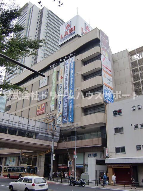 近くに施設あり