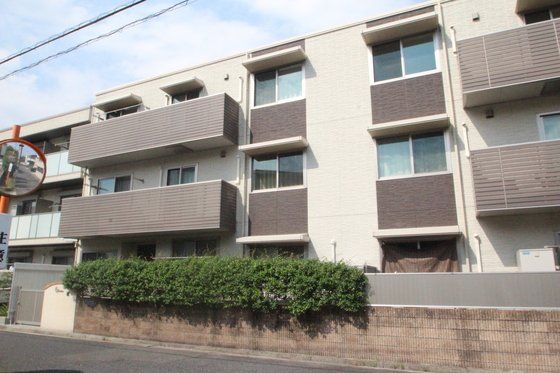 シャーメゾンKOGOの外観画像
