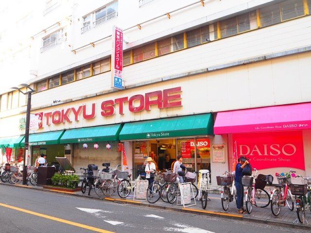 近くに施設あり