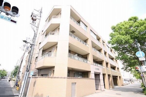 FJ日進通の外観画像