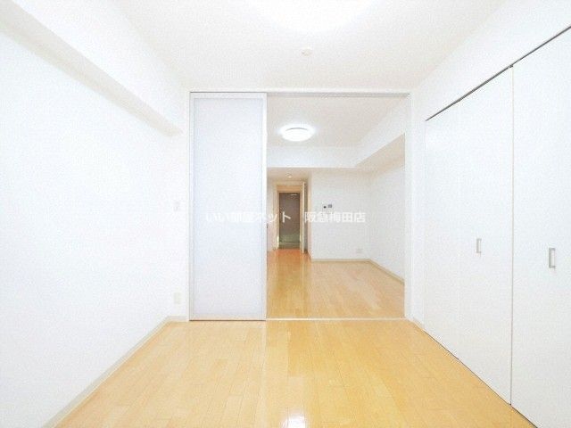 ベッドルーム