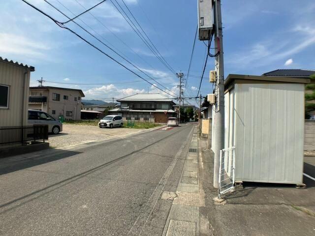 近くに施設あり