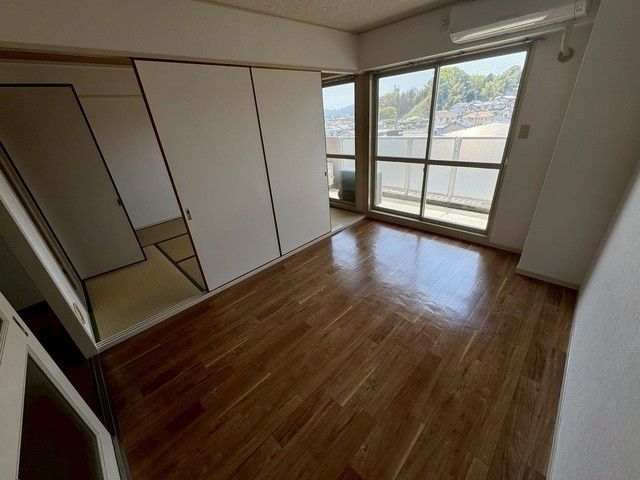 ベッドルーム