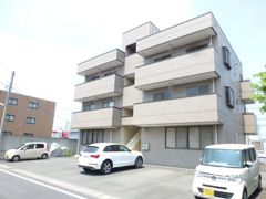 ウエストビルの外観画像