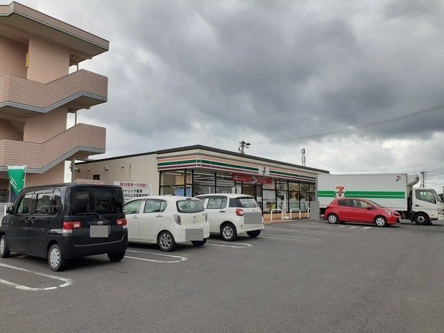セブンイレブン鹿屋今坂町店まで1200m