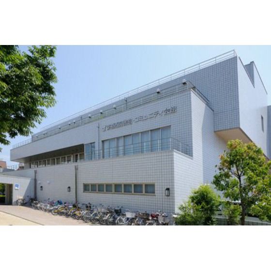 近くに施設あり