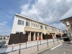 フィールドアップ雅の外観画像