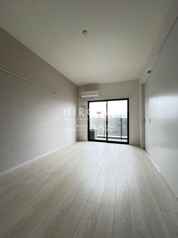 ゲオ北九州徳吉店(1770m)