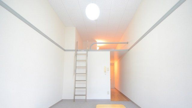 ベッドルーム