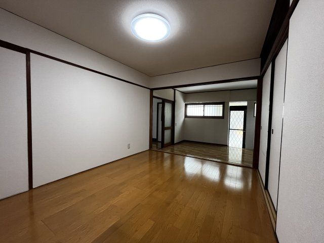 洋室