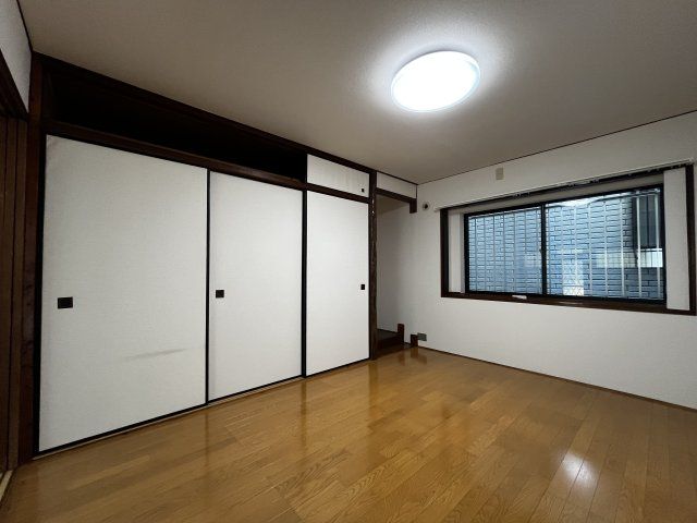 洋室