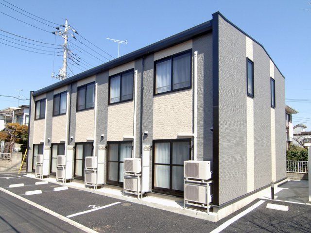 レオパレスプレミール ラムタの外観画像