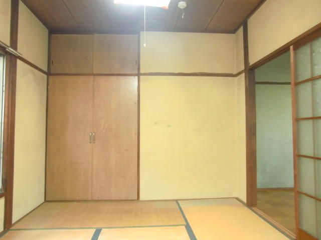 ベッドルーム