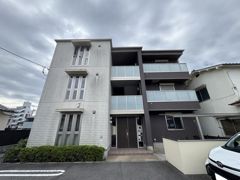 TYR楽々園の外観画像