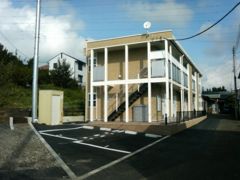 レオパレスyukiの外観画像