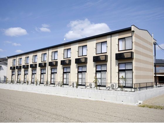 レオパレスフランボワーズⅡの外観画像