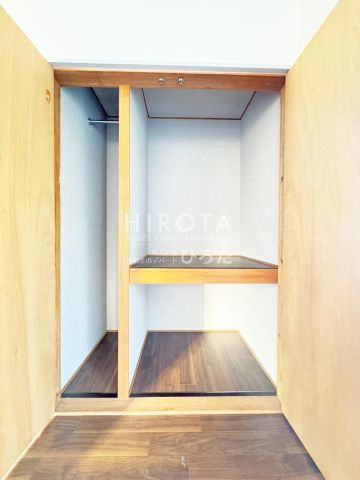 ファミリーマート/ながた青山一丁目店 (360m)