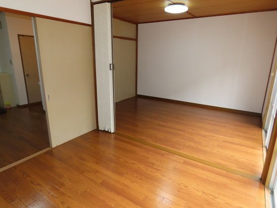 ベッドルーム