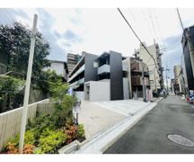 グランエクラドーム前の外観画像