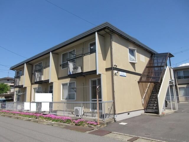 フォーブルエクランの外観画像