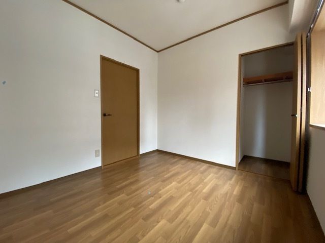 ベッドルーム