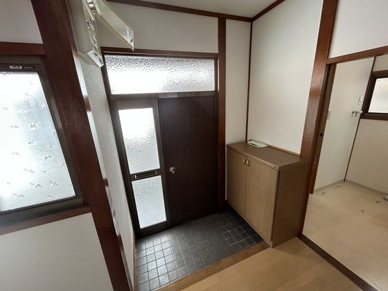 玄関