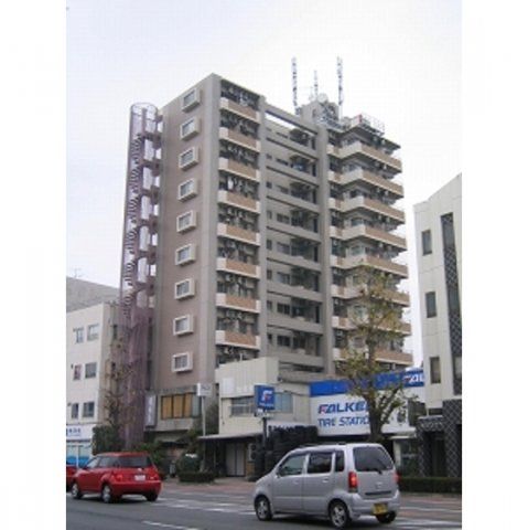 ｸﾞﾗﾝﾋﾟｱﾏﾝｼｮﾝ本荘 308号の外観画像