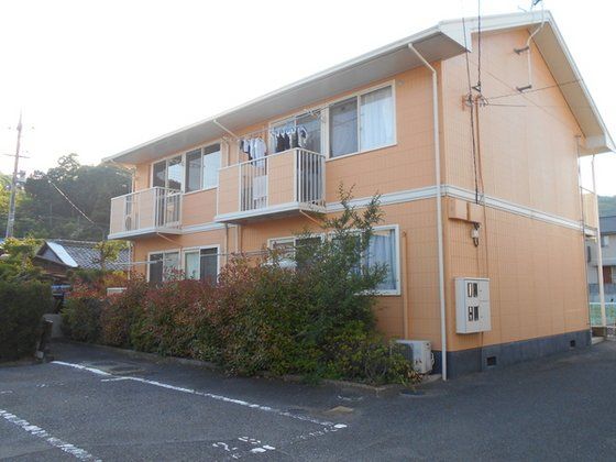 プレジールコスモスC棟の外観画像