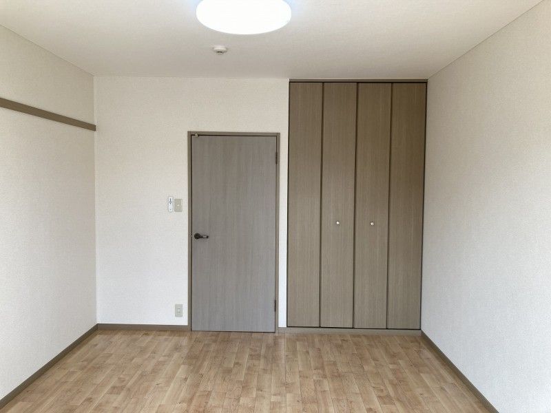 ベッドルーム