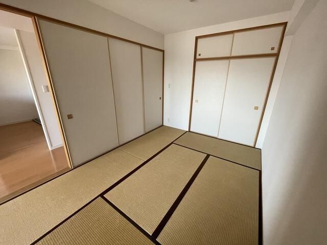 ベッドルーム
