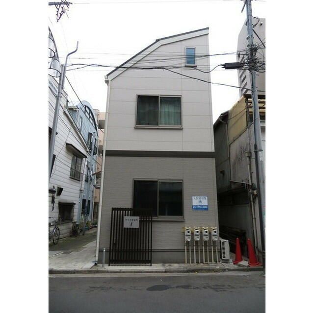 サリス万世町A棟の外観画像