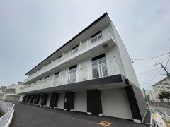 ガレージハウス青葉の外観画像