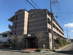 シャン・ド・フルール竹村の外観画像