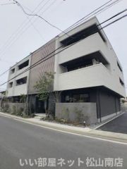 シャーメゾンマヒナの外観画像