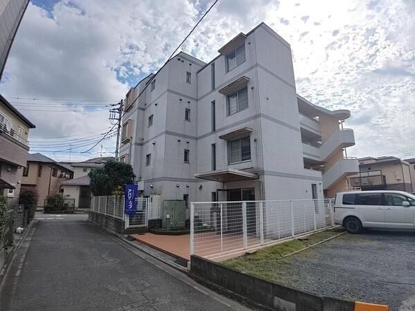 コスモ鶴瀬パストラルMHの外観画像
