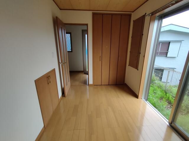 ベッドルーム