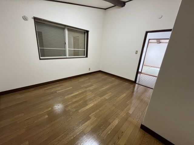 洋室
