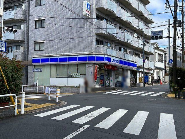 近くに施設あり