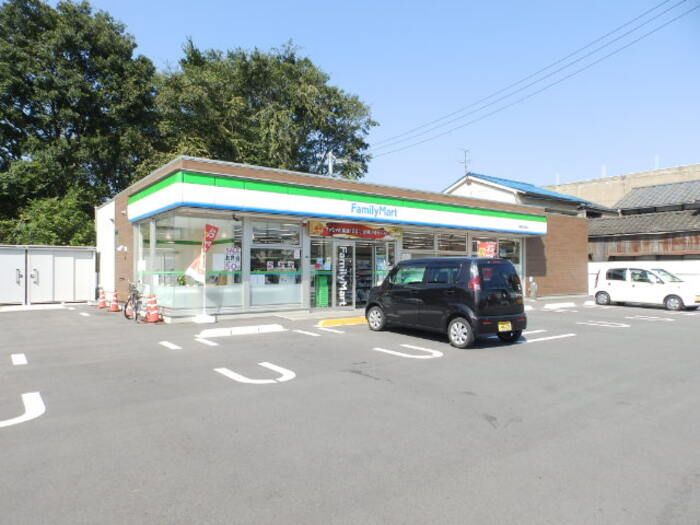 近くに施設あり