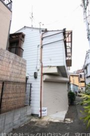 東光町倉庫付テラスハウスの外観画像