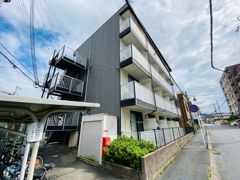 レオパレスシュピッツェの外観画像