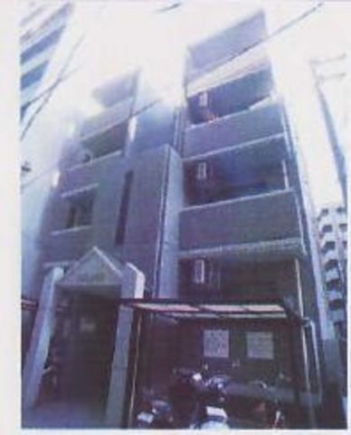 エステート平尾の外観画像