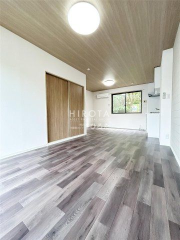 セブン‐イレブン芦屋浜口店 (250m)