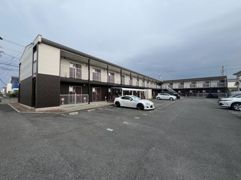 レオパレスフォーサイト 松山の外観画像