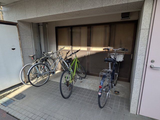 その他