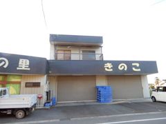 上原アパートの外観画像