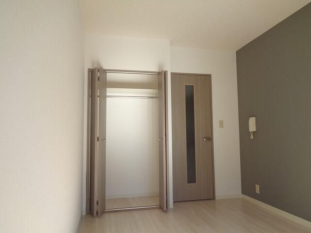ベッドルーム