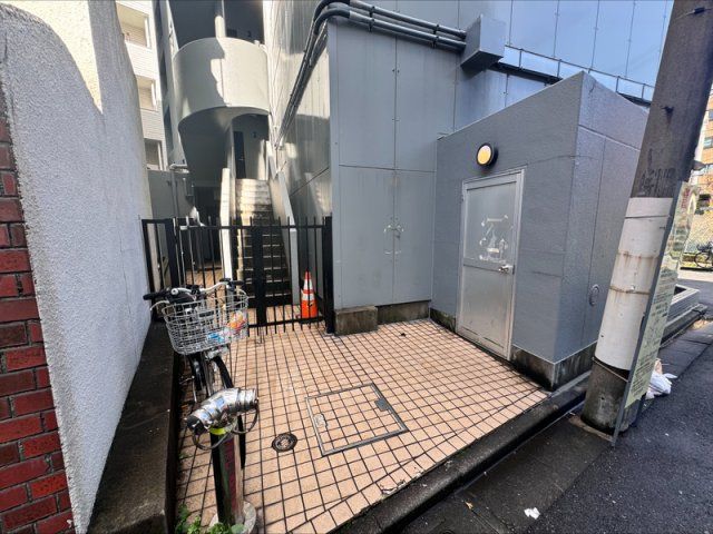 その他