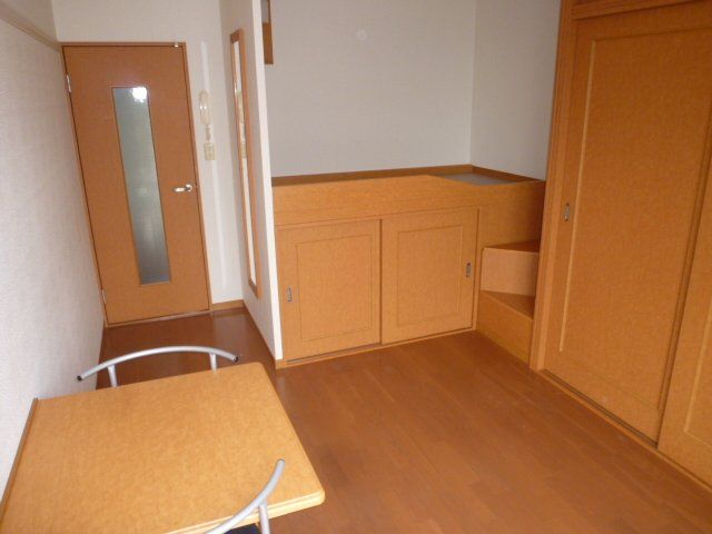 ベッドルーム