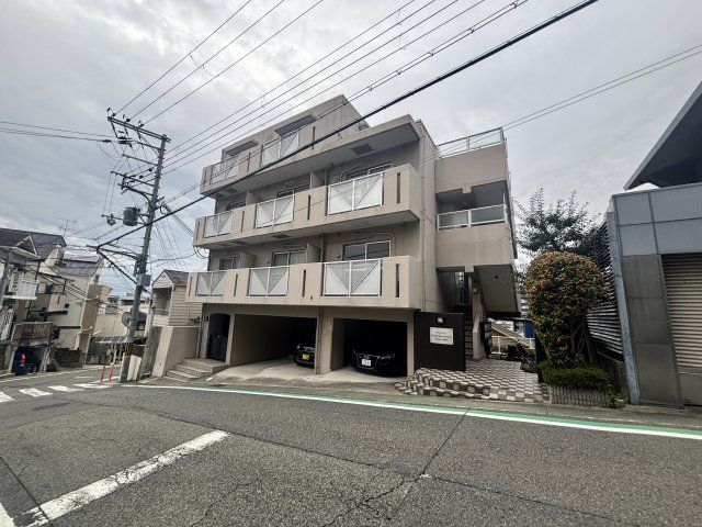 ロイヤルコート六甲桜ヶ丘の外観画像